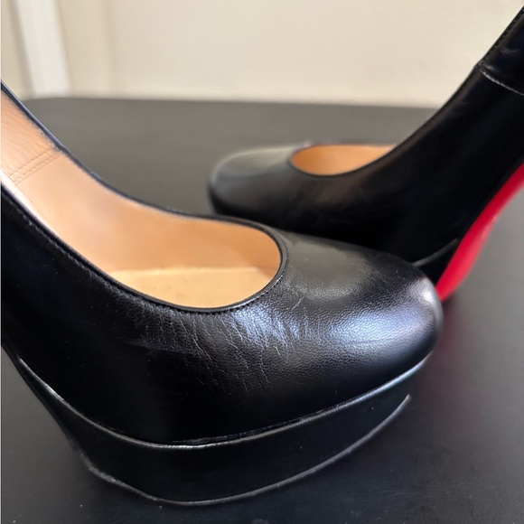 👠 Christian Louboutin Black Leather Platform Pumps main image 3